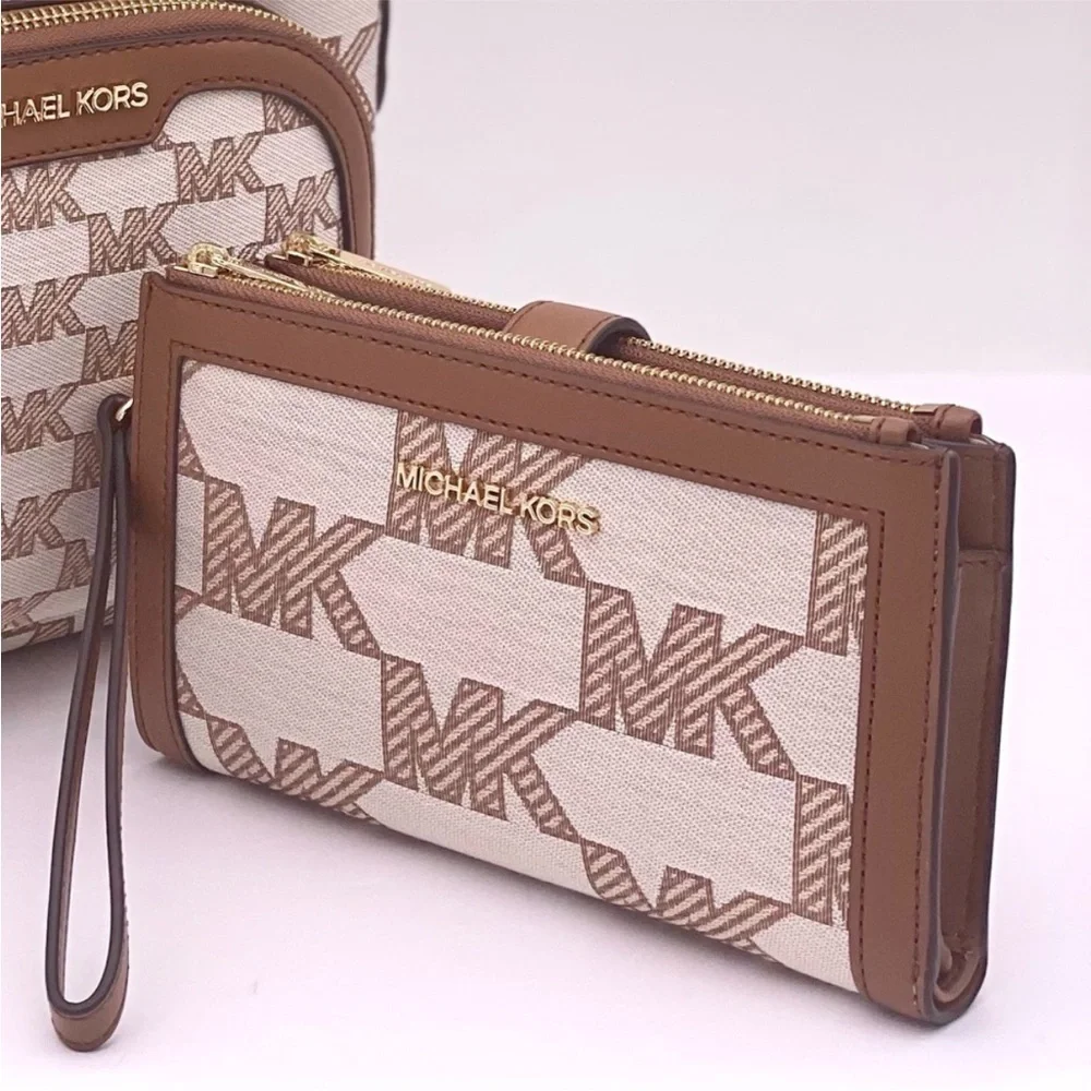 Michael Kors DoubleZip Wristlet Wallet Luggage